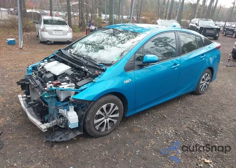 2022 Toyota Prius Prime Limited z USA, uszkodzony, nr VIN JTDKAMFP0N3205647